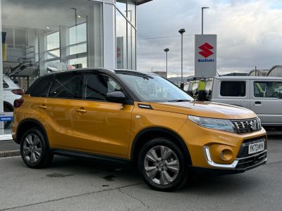 Suzuki Vitara 1.4 Boosterjet 48V Hybrid SZ-T 5dr Hatchback Petrol Yellow at Suzuki UCL Milton Keynes