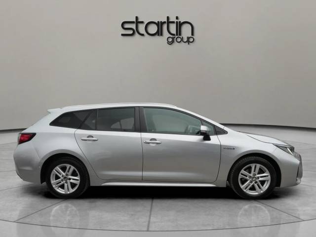2022 Suzuki Swace 1.8h SZ5 CVT Euro 6 (s/s) 5dr