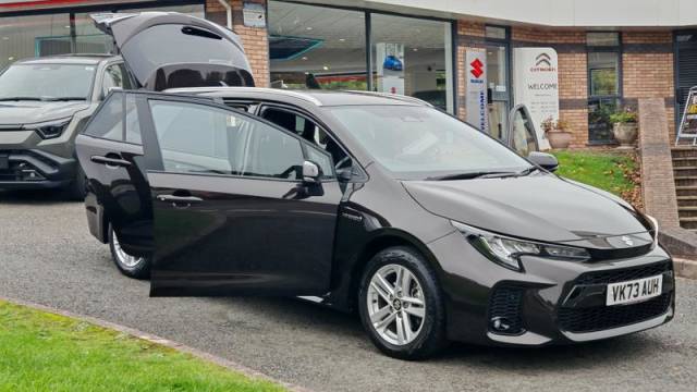 2023 Suzuki Swace 1.8h Motion Estate 5dr Petrol Hybrid Self-Charging Hybrid Electric Automatic **Our Ex-Demo plus One Owner. Low Mileage, Full Service History**