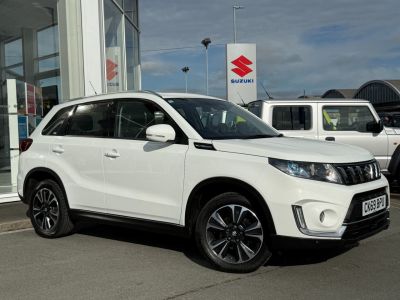 Suzuki Vitara 1.4 SZ5 BOOSTERJET ALL GRIP Four Wheel Drive Petrol White at Suzuki UCL Milton Keynes