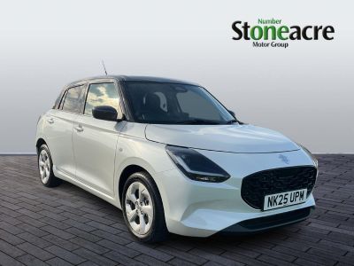 Suzuki Swift 1.2 MHEV Motion Euro 6 (s/s) 5dr Hatchback Hybrid White at Suzuki UCL Milton Keynes