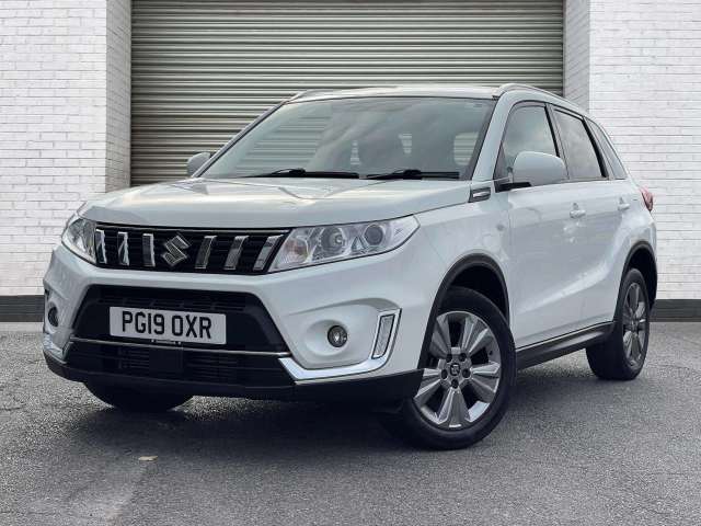 Suzuki Vitara 1.0 Boosterjet SZ-T 5dr Auto SUV Petrol Superior White
