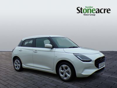 Suzuki Swift 1.2 MHEV Motion Euro 6 (s/s) 5dr Hybrid White at Suzuki UCL Milton Keynes