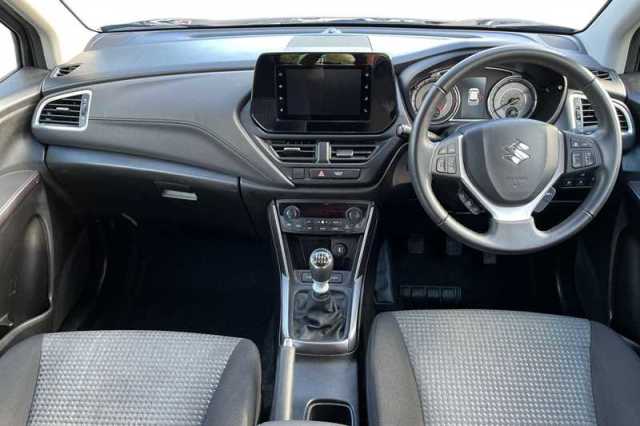 2023 Suzuki S-Cross 1.4 BOOSTERJET 48V HYBRID MOTION 5DR