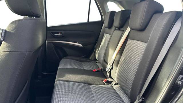 2024 Suzuki S-Cross 1.5h Motion