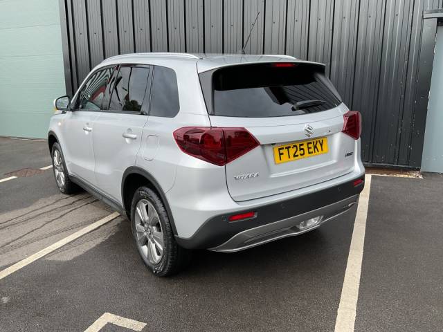 2025 Suzuki Vitara 1.5 Estate Motion