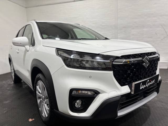 Suzuki S-Cross 1.5 Hybrid Motion 5dr AGS SUV Petrol / Electric Hybrid White