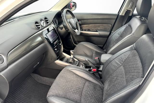 2022 Suzuki Vitara 1.4 Estate SZ5