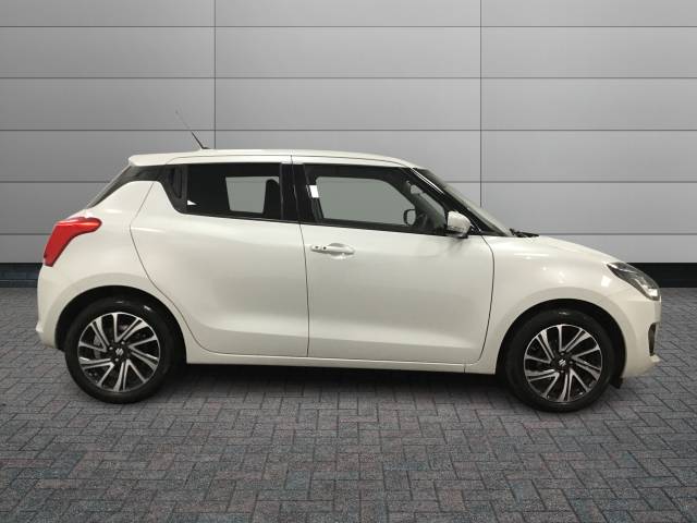 2022 Suzuki Swift 1.2 Hatchback SZ5