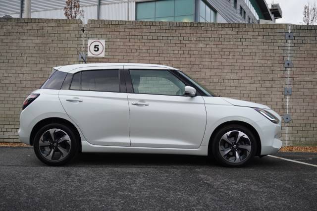 2020 Suzuki Swift 1.2 Dualjet 83 12V Hybrid SZ5