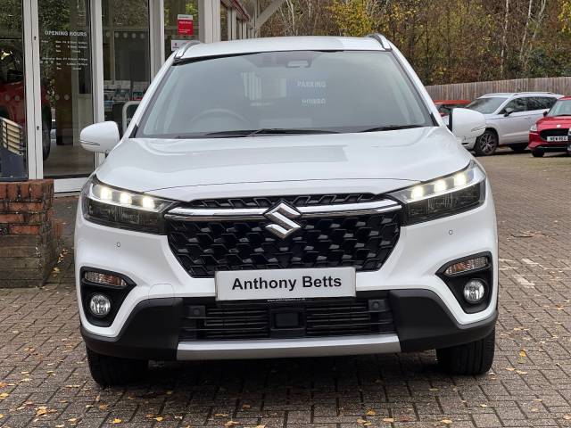 2024 Suzuki S-Cross 1.4 Hatchback Motion