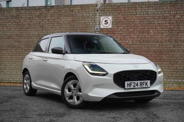 Suzuki Swift 1.2 Mild Hybrid Motion Hatchback Petrol White