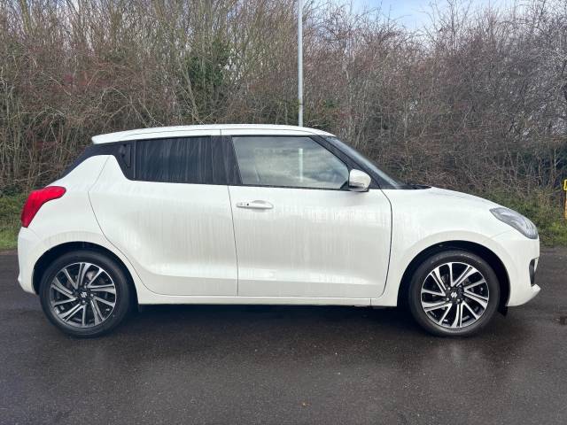 2022 Suzuki Swift 1.2 Dualjet 83 12V Hybrid SZ5 5dr Auto
