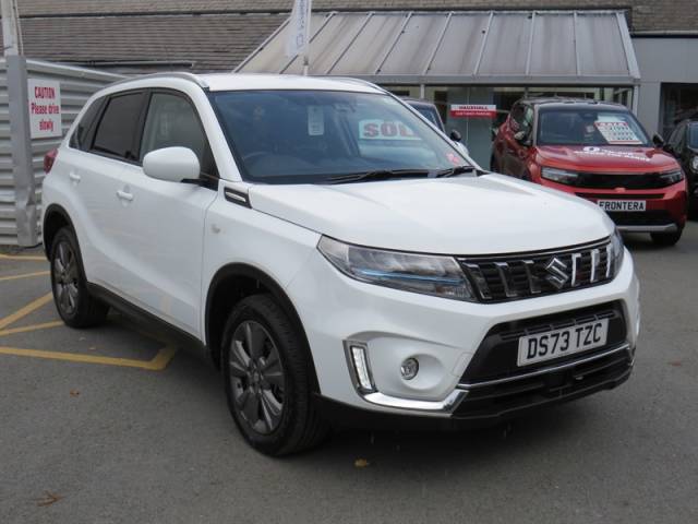 Suzuki Vitara 1.5 SZ-T SUV 5dr Petrol Hybrid AGS Auto Euro 6 (s/s) (115 ps) SUV Hybrid White