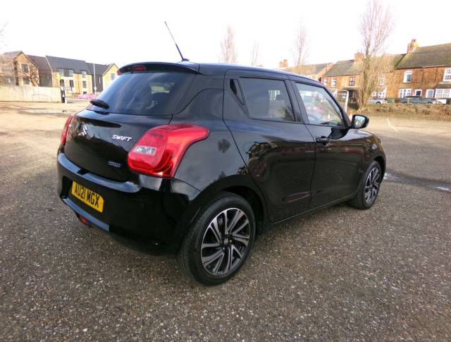 2021 Suzuki Swift 1.2 Dualjet 83 12V Hybrid SZ5 5dr Auto