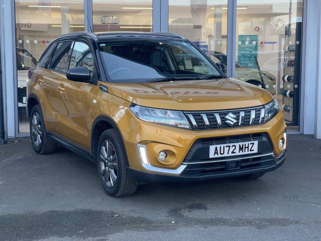 Suzuki Vitara 1.5 Estate SZ-T Estate Petrol / Electric Hybrid DBH Solar Yellow/Black