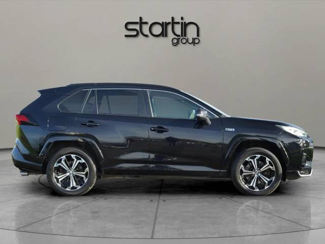 2022 Suzuki Across 2.5 18.1kWh E-CVT 4WD Euro 6 (s/s) 5dr