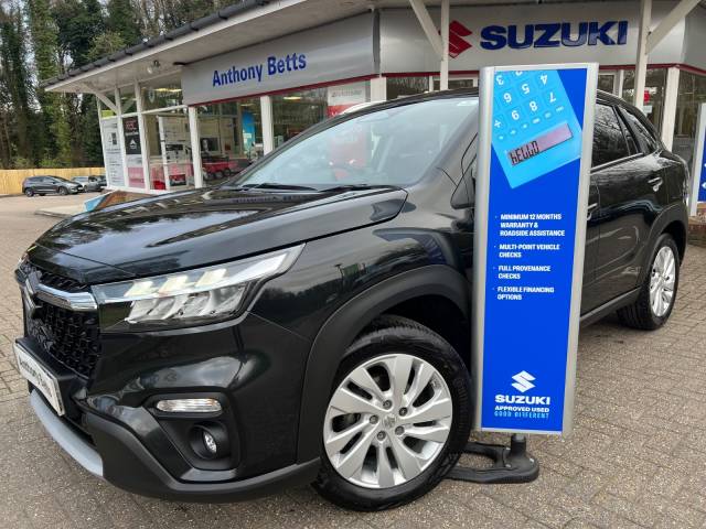Suzuki S-Cross 1.5 Hatchback Motion Hatchback Petrol / Electric Hybrid
