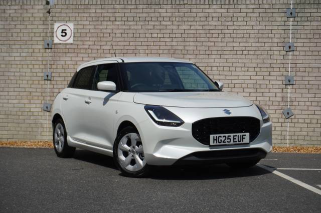 Suzuki Swift 1.2 Mild Hybrid Motion Hatchback Petrol Pure White Pearl