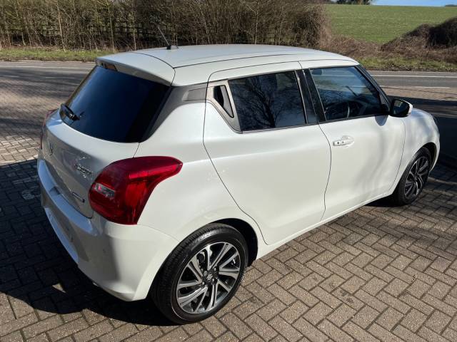 2024 Suzuki Swift 1.2 Hatchback SZ5