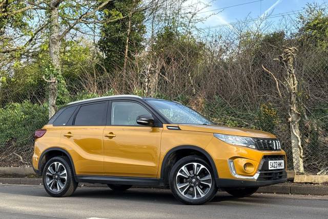 Suzuki Vitara 1.4 Boosterjet 48V Hybrid SZ5 5dr Hatchback Petrol YELLOW