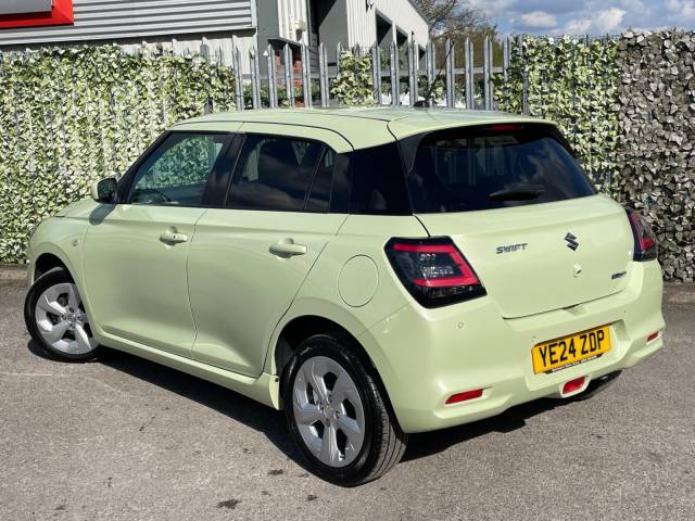 2024 Suzuki Swift 1.2 Hatchback Motion