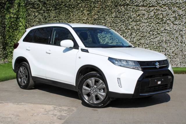 Suzuki Vitara 1.4 Boosterjet Mild Hybrid Motion 5dr Hatchback Petrol WHITE