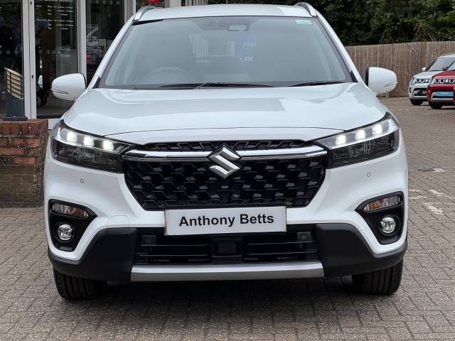 2024 Suzuki S-Cross 1.5 Hatchback Motion
