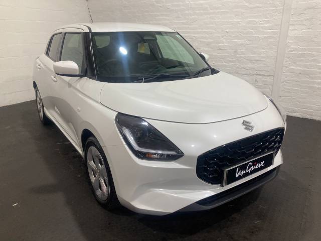 Suzuki Swift 1.2 Mild Hybrid Motion 5dr Hatchback Petrol White