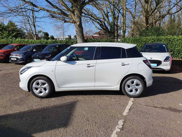 2024 Suzuki Swift 1.2 Mild Hybrid Motion manual