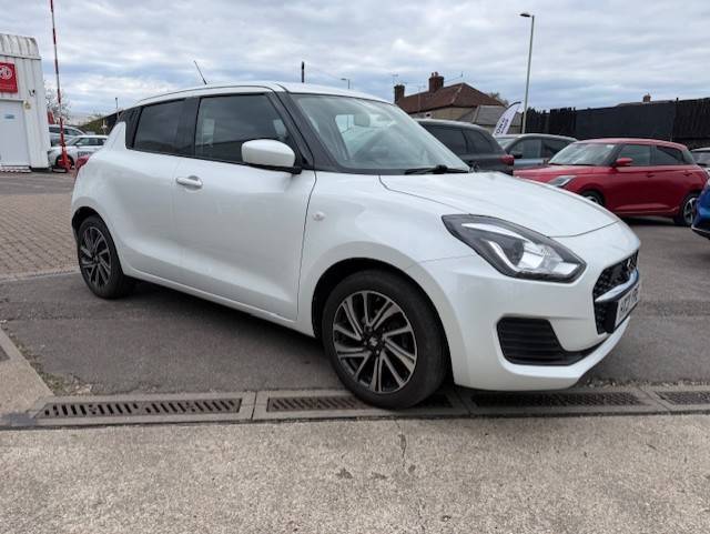 Suzuki Swift 1.2 Dualjet MHEV SZ-L Hatchback 5dr Petrol Hybrid Manual Euro 6 (s/s) (83 ps) Hatchback Petrol Hybrid White