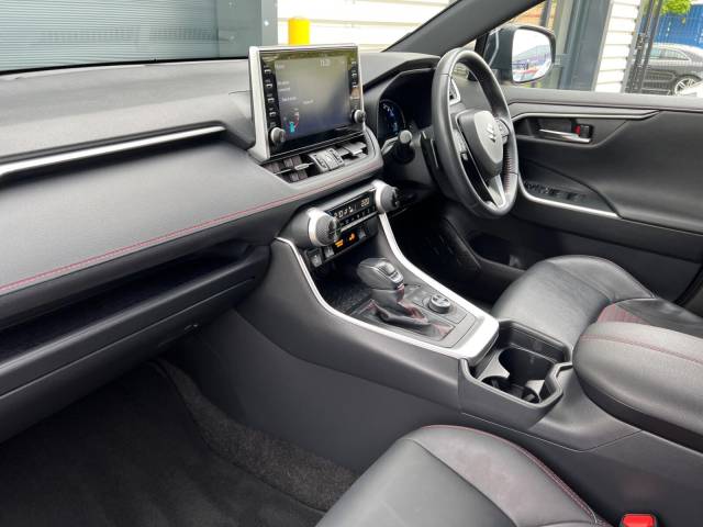 2021 Suzuki Across 2.5 Estate