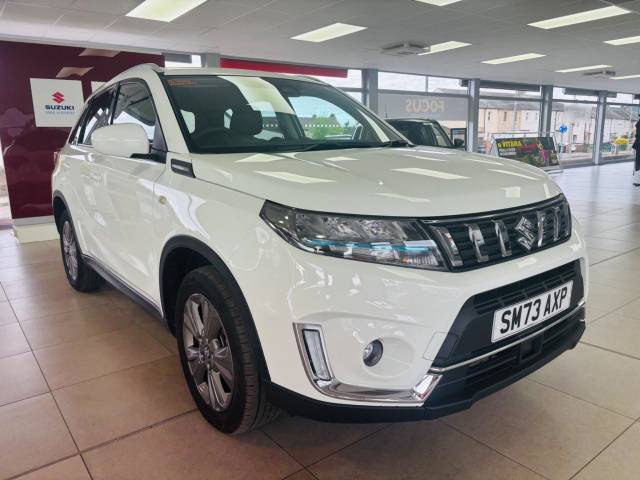 Suzuki Vitara 1.4 Boosterjet 48V Hybrid SZ-T 5dr Hatchback Petrol WHITE