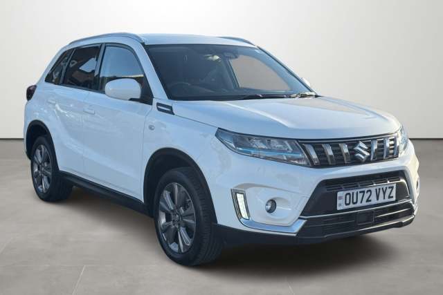 Suzuki Vitara 1.4 Boosterjet 48V Hybrid SZ-T 5dr Light 4x4 utility Petrol WHITE
