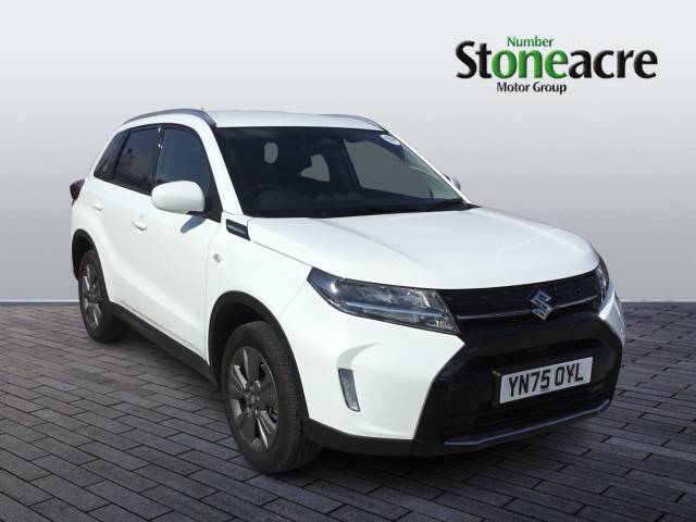 Suzuki Vitara 1.5 Motion AGS Auto Euro 6 (s/s) 5dr Hatchback Hybrid White