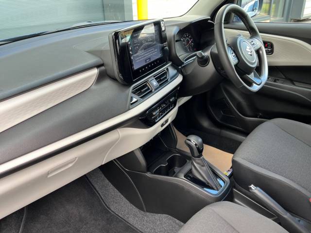2025 Suzuki Swift 1.2 Hatchback Motion
