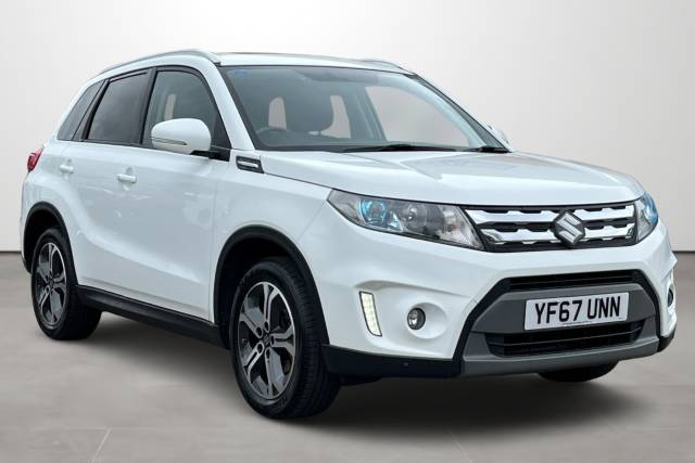 Suzuki Vitara 1.6 Estate SZ5 Estate Petrol WHITE