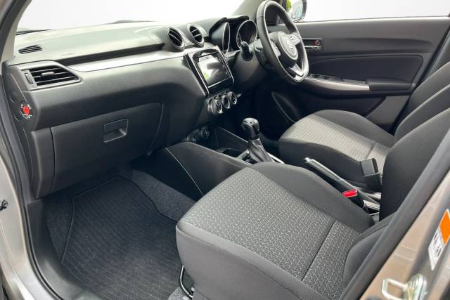 2024 Suzuki Swift 1.2 Hatchback SZ5
