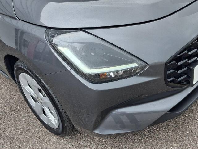2025 Suzuki Swift 1.2 Hatchback Motion