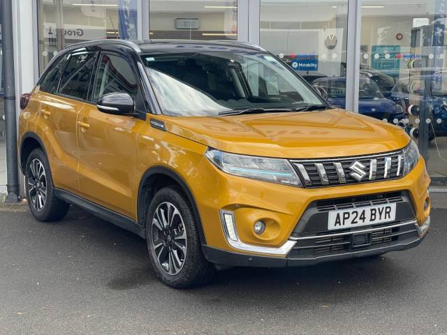 Suzuki Vitara 1.4 Estate SZ5 Estate Petrol DBH - Solar Yellow / Black Roof