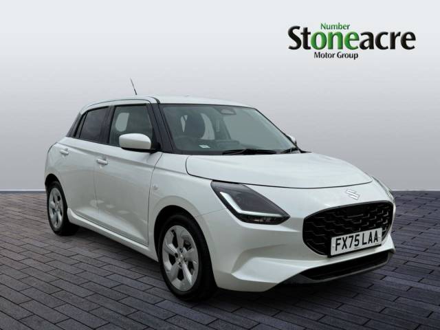 Suzuki Swift 1.2 MHEV Motion Euro 6 (s/s) 5dr Hatchback Hybrid White