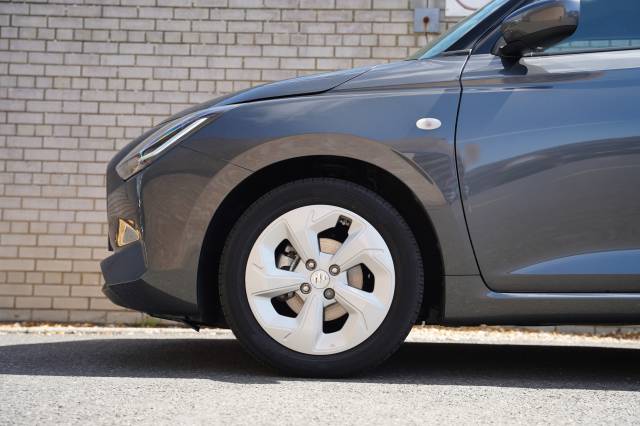 2020 Suzuki Swift 1.2 Dualjet 83 12V Hybrid SZ5