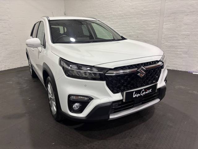 Suzuki S-Cross 1.4 Boosterjet 48V Hybrid Motion 5dr SUV Petrol White