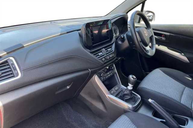 2023 Suzuki S-Cross 1.4 BOOSTERJET 48V HYBRID MOTION 5DR