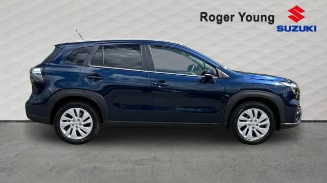 2024 Suzuki S-Cross 1.5h Motion