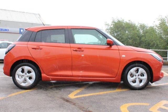 2025 Suzuki Swift 1.2 Motion Mhev
