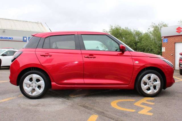 2025 Suzuki Swift 1.2 Motion Mhev