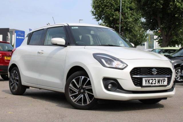 Suzuki Swift 1.2 Dualjet 83 12V Hybrid SZ5 5dr Hatchback Hybrid White