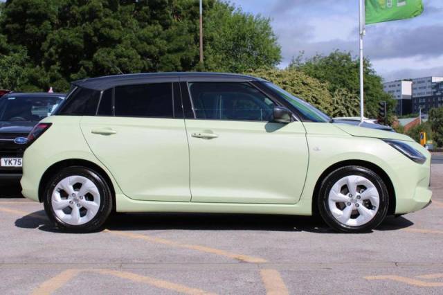 2025 Suzuki Swift 1.2 Motion Mhev