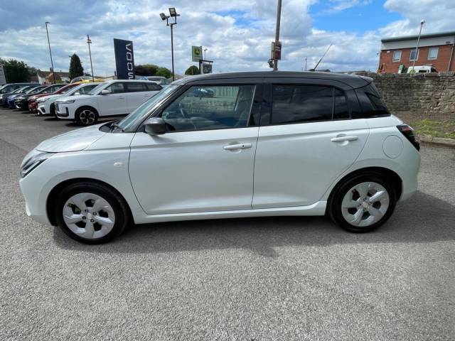 2025 Suzuki Swift 1.2 Hatchback Motion